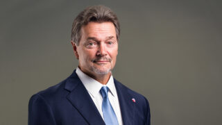 head shot of Dr. Stephen Sibbitt, newly appointed Chief Clinical Officer for the Albany Med Health System
